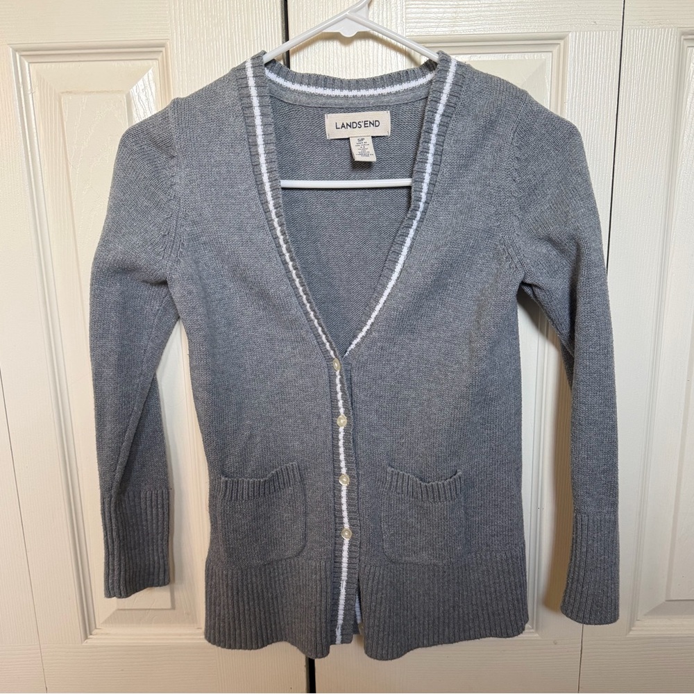 Lands’ End Girls Gray Button Cardigan Sweater Size S 7-8